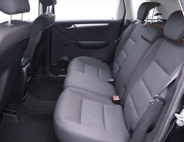 Mercedes-Benz Třídy B 12