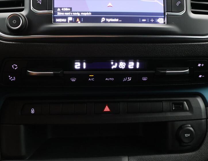 Peugeot Traveller 21