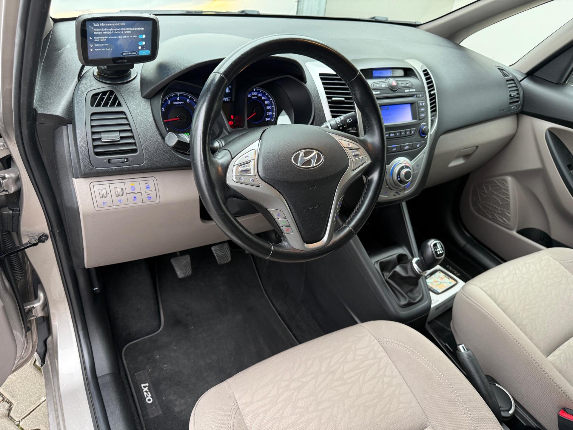 Hyundai ix20 Hatchback 1,6 l 91 kw