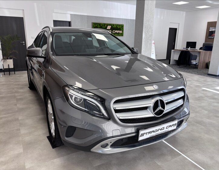 Mercedes-Benz GLA Kombi 1,6 l 90 kw