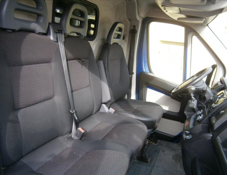 Peugeot Boxer Ostatní 2,2 l 81 kw