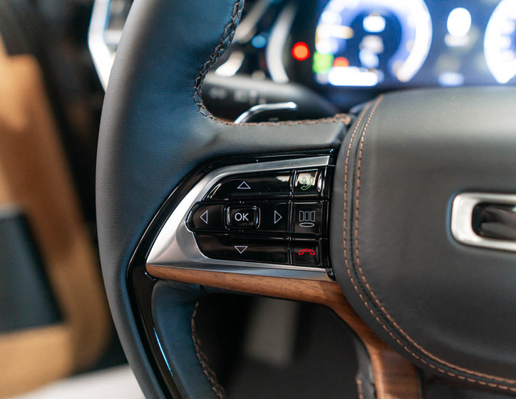 Jeep Grand Cherokee 23