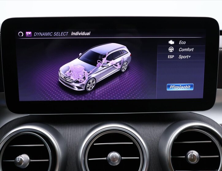 Mercedes-Benz Třídy C 32