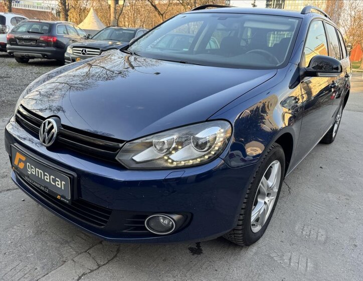 Volkswagen Golf Kombi 1,6 l 77 kw