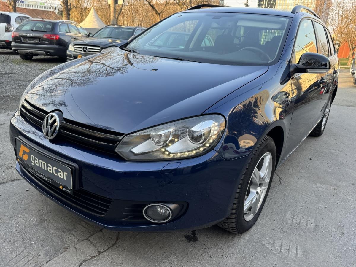 Volkswagen Golf Kombi 1,6 l 77 kw