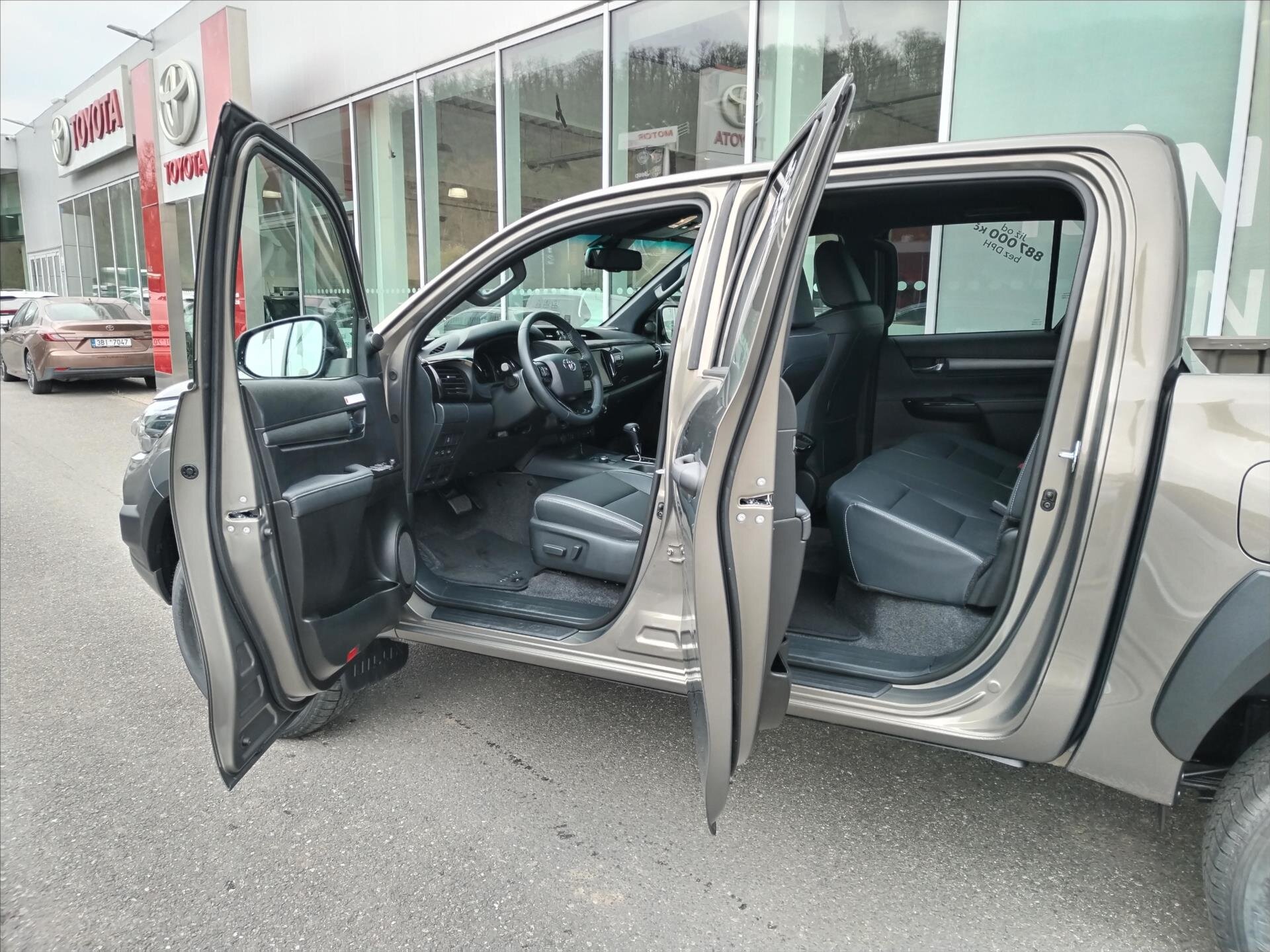 Toyota Hilux Pick-up 0,0 150 kw