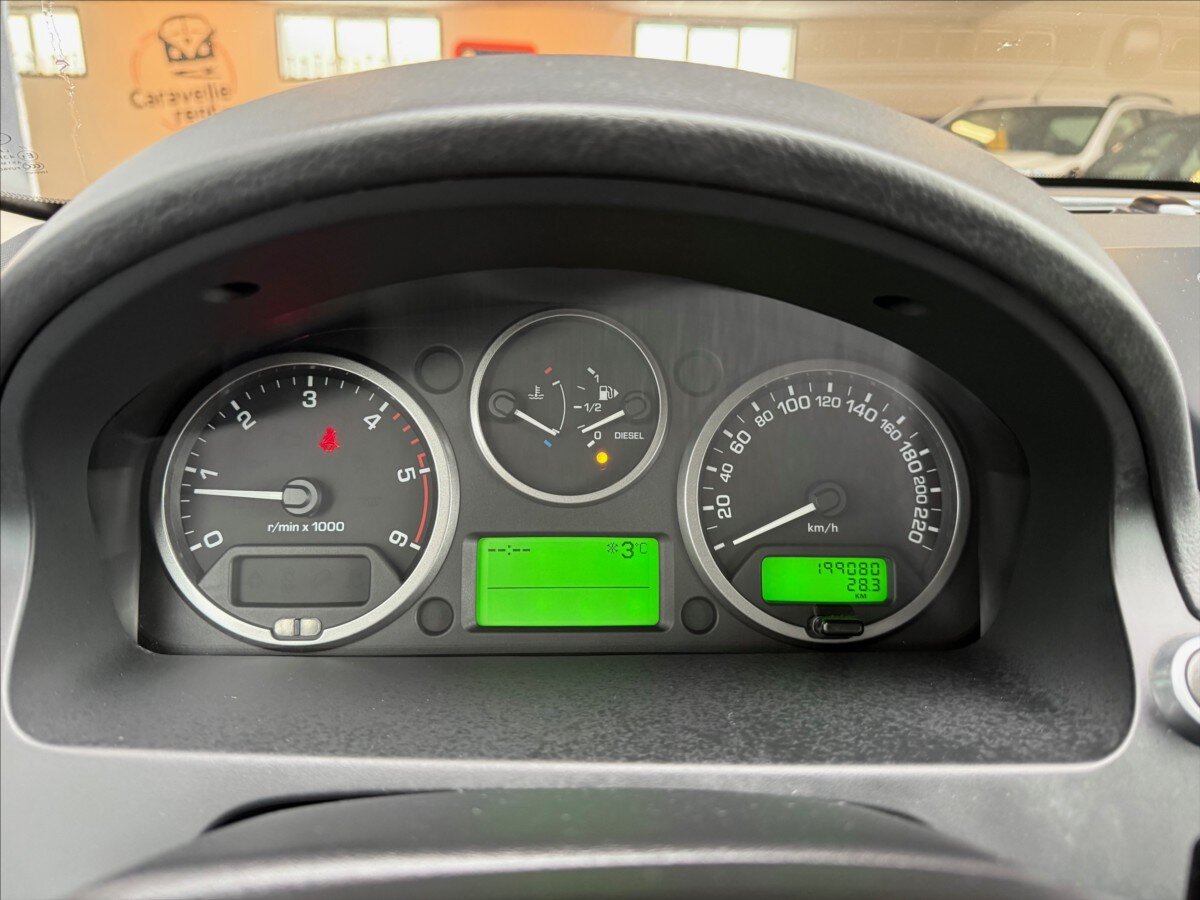 Land Rover Freelander SUV 2,2 l 110 kw