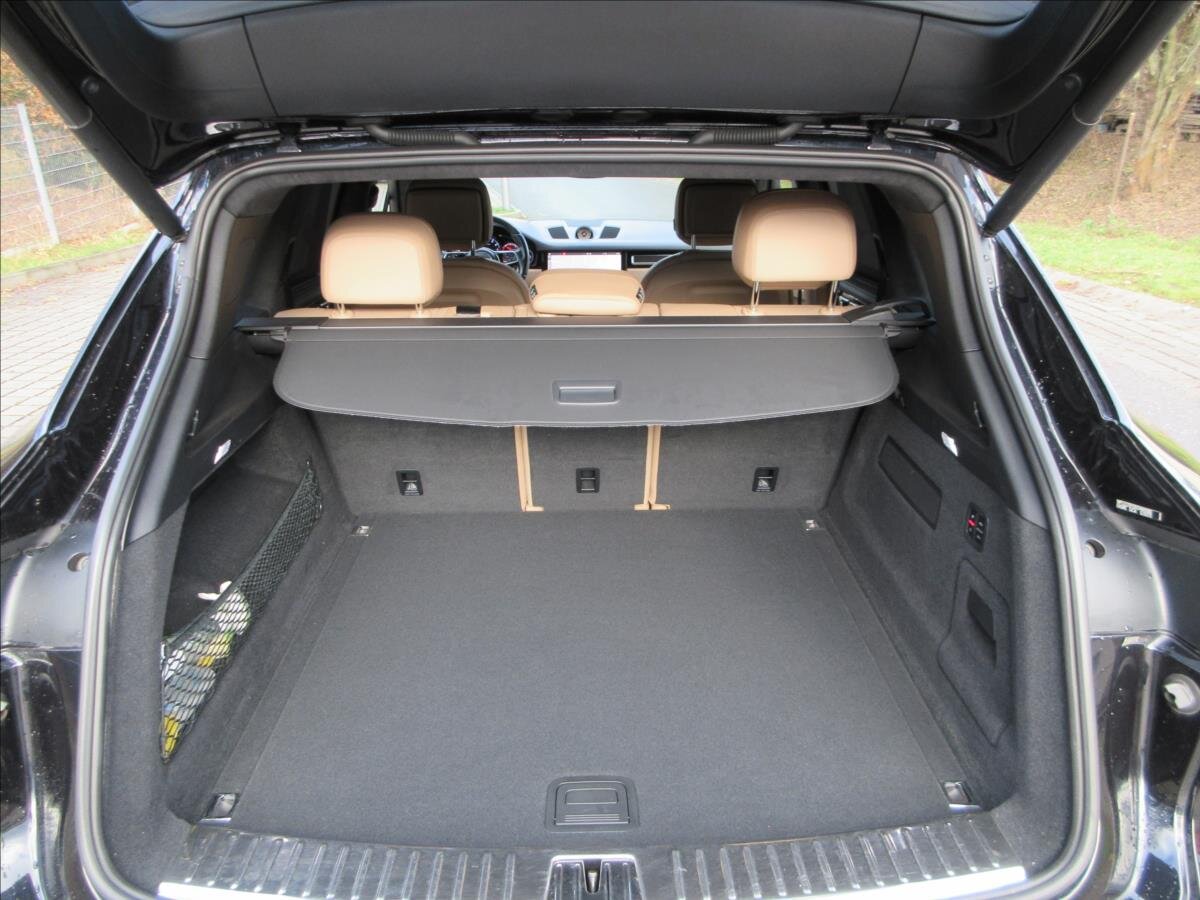 Porsche Cayenne Kombi 2,9 l 324 kw