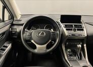 Lexus NX 300h 5