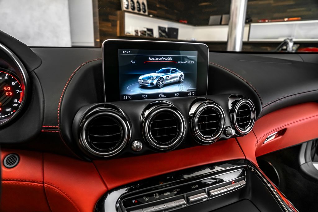 Mercedes-Benz AMG GT