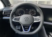 Volkswagen Touareg SUV / Terénní 3,0 l 250 kw