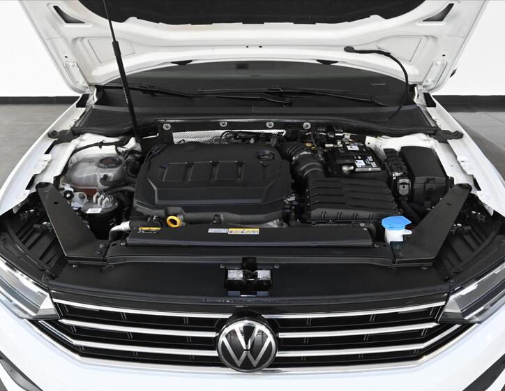 Volkswagen Passat 5