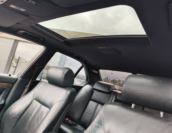 BMW Řada 7 Sedan / Limuzína 2,8 l 142 kw