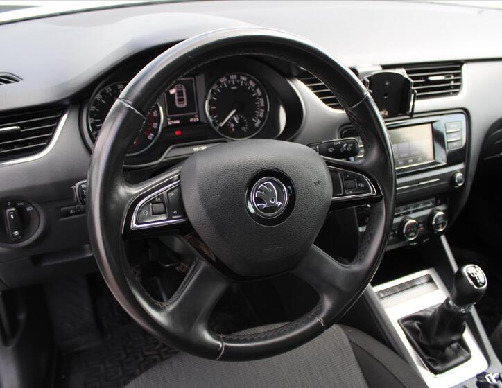 Škoda Octavia 13