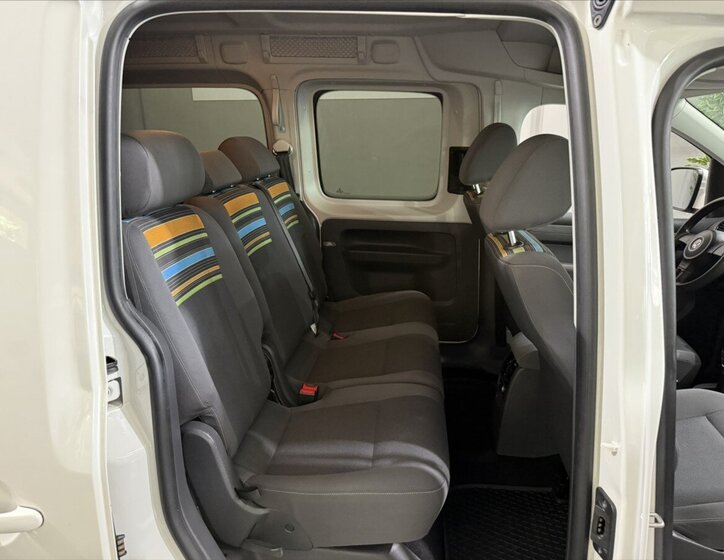 Volkswagen Caddy 19