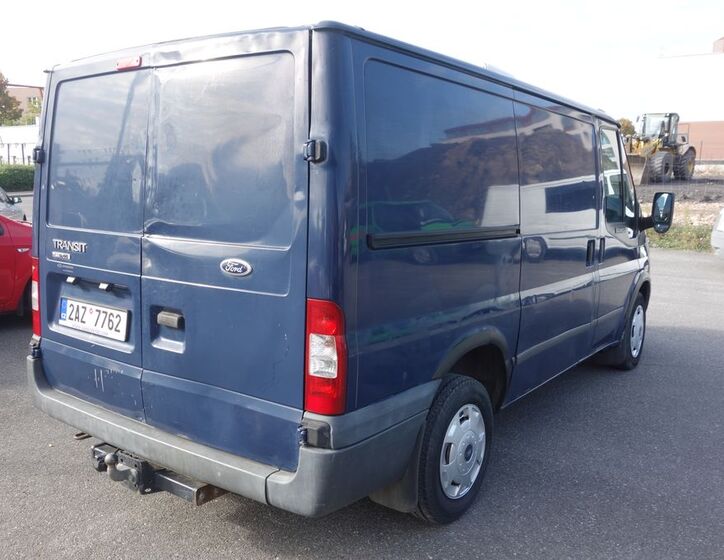 Ford Transit 5