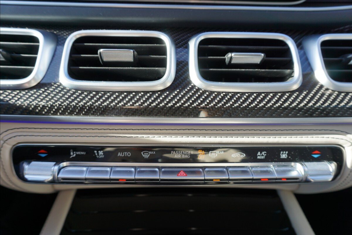 Mercedes-Benz GLS SUV / Terénní 4,0 l 450 kw