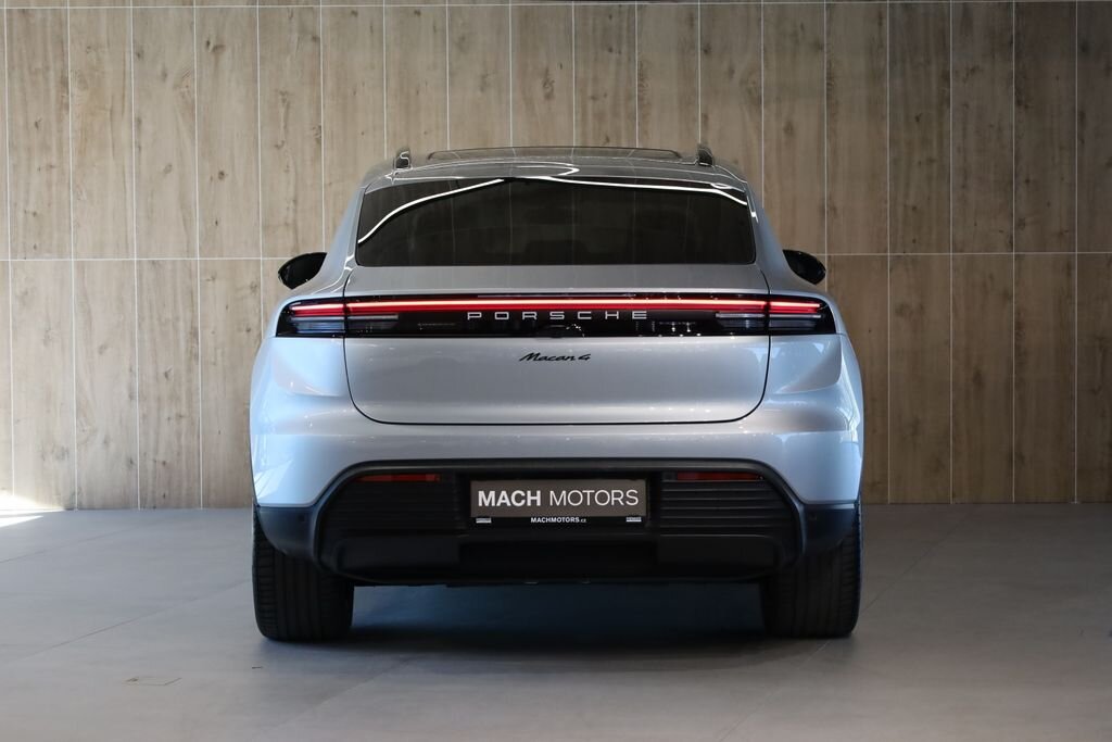 Porsche Macan SUV / Terénní 0,0 300 kw