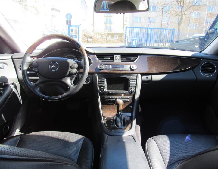 Mercedes-Benz CLS Sedan / Limuzína 3,0 l 165 kw
