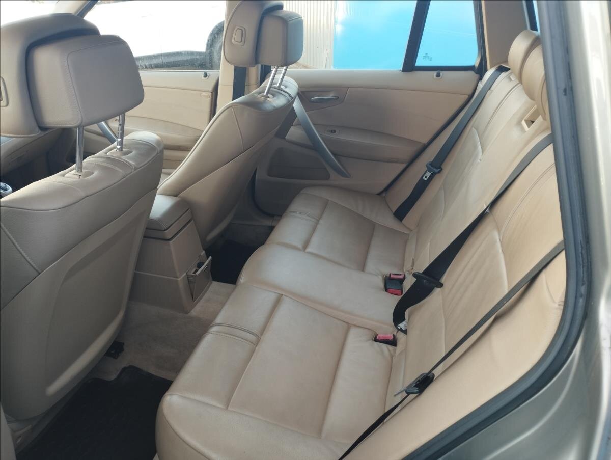 BMW X3 SUV / Terénní 2,0 l 130 kw