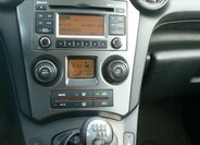 KIA Carens Hatchback 1,6 l 94 kw