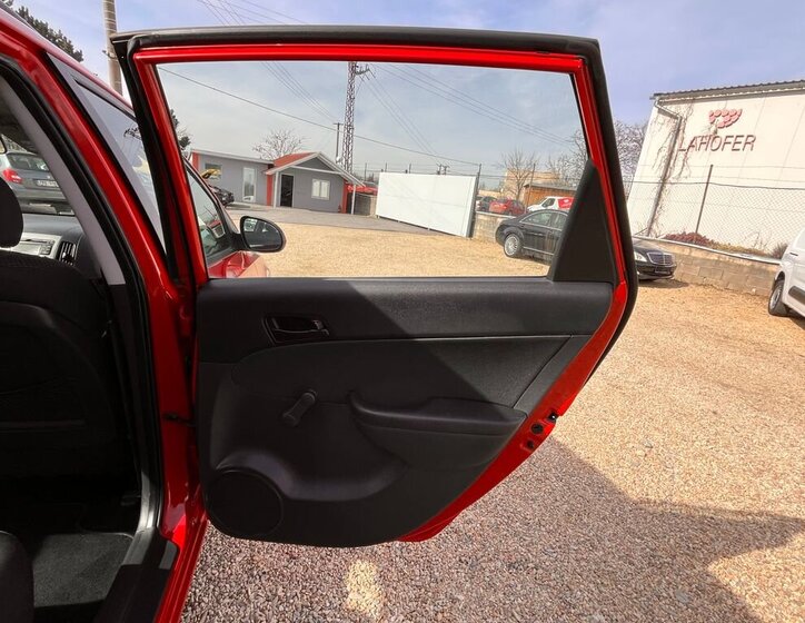 Hyundai i30 Kombi 1,6 l 66 kw