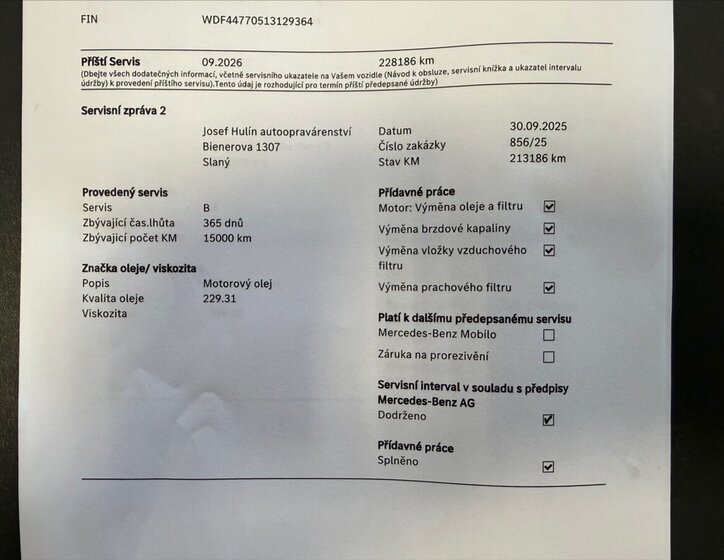 Mercedes-Benz Vito 26