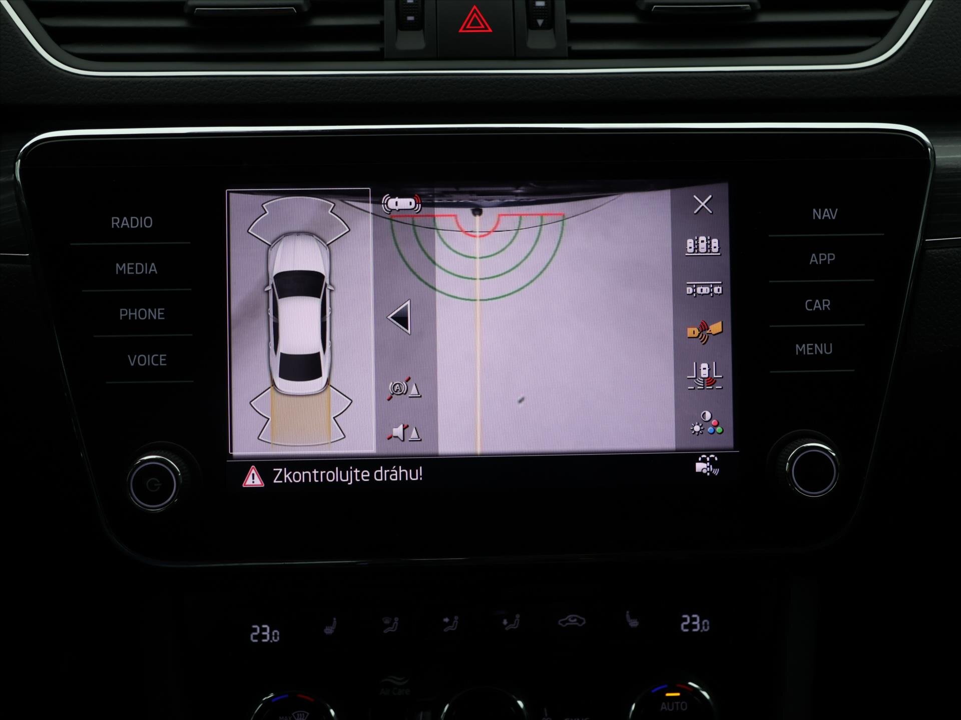 Škoda Superb Liftback 1,5 l 110 kw