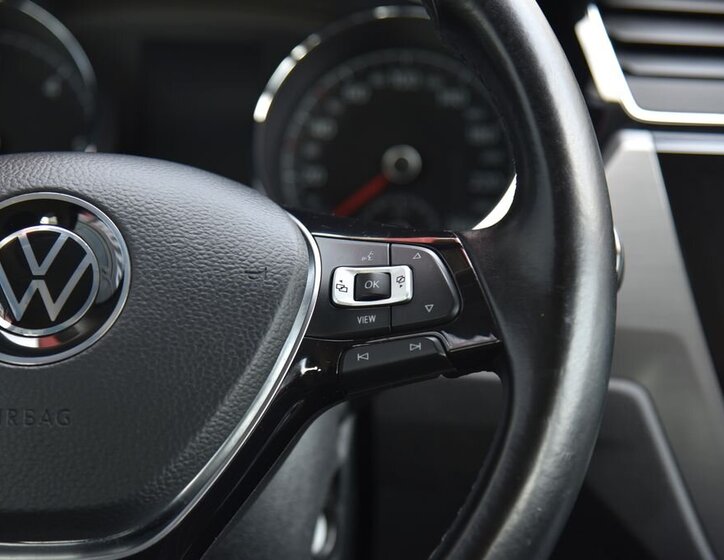 Volkswagen Touran MPV 2,0 l 90 kw
