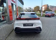 Toyota C-HR SUV / Terénní 1,8 l 103 kw
