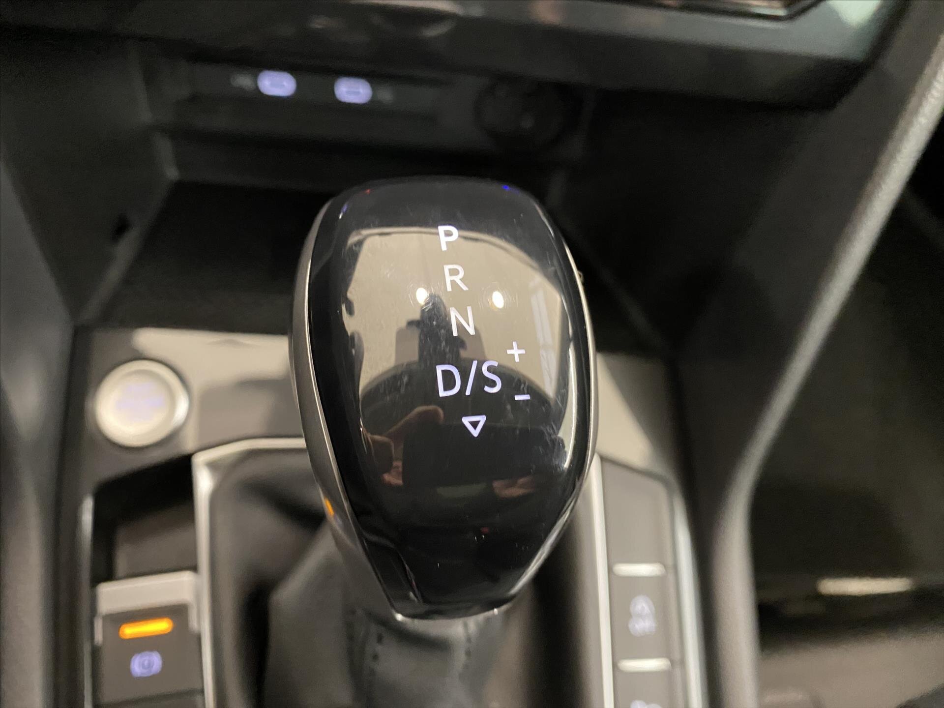 Volkswagen Tiguan SUV 2,0 l 147 kw