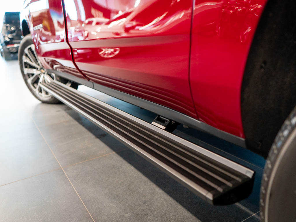 Chevrolet Suburban SUV / Terénní 6,2 l 313 kw