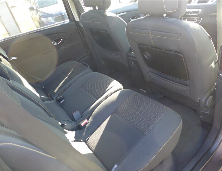 Renault Scénic Kombi 1,9 l 96 kw