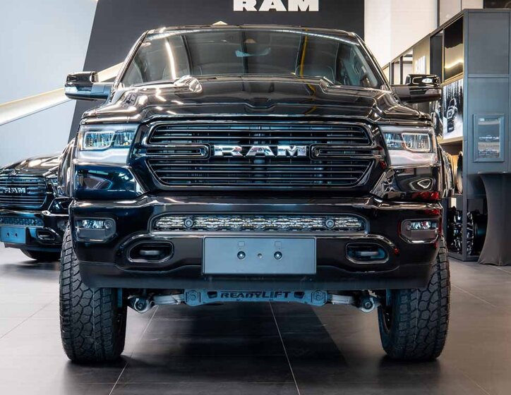Dodge RAM Pick-up 5,7 l 291 kw