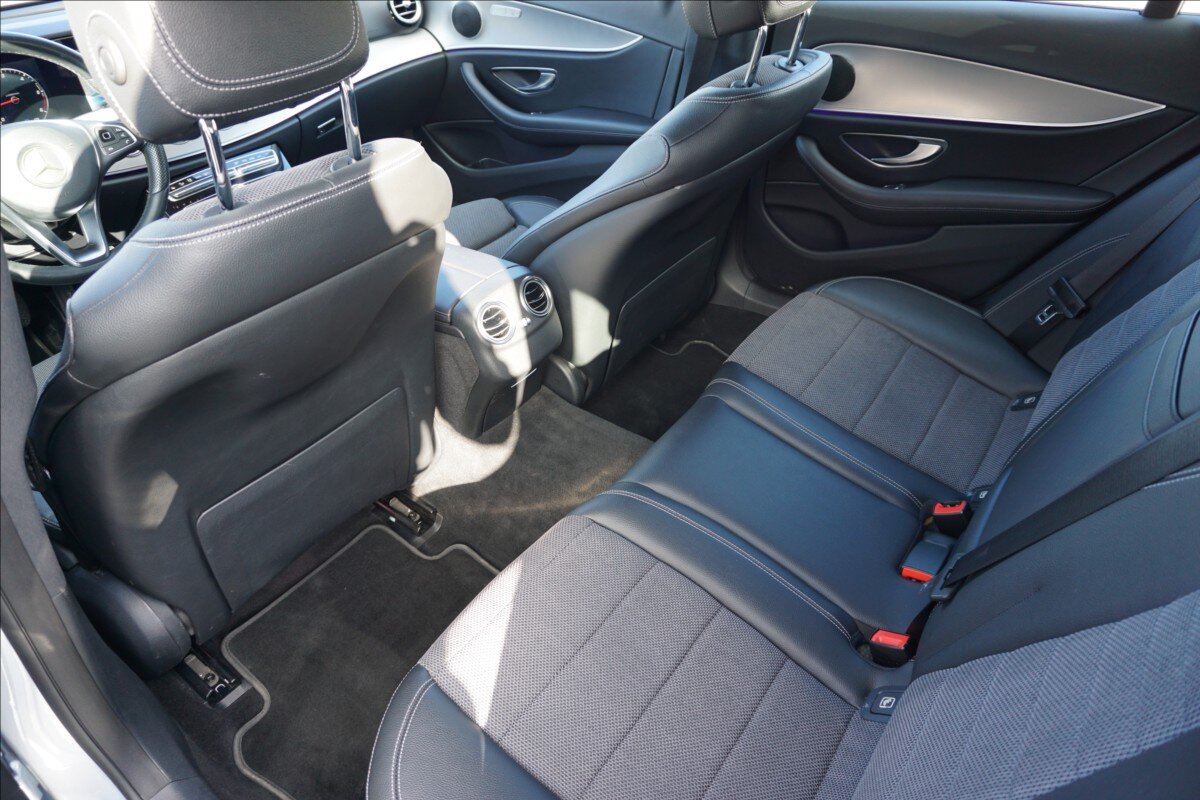 Mercedes-Benz Třídy E Kombi 2,0 l 143 kw