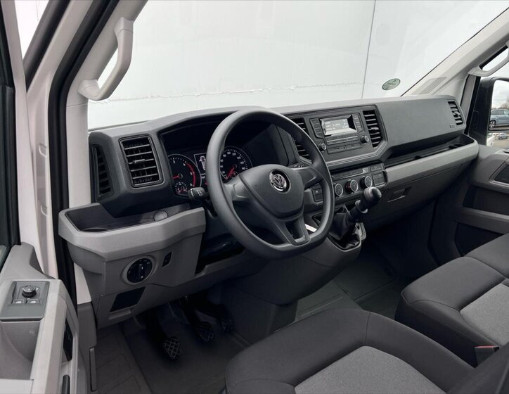 Volkswagen Crafter Skříň 2,0 l 75 kw