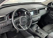 KIA Sorento SUV / Terénní 2,2 l 147 kw