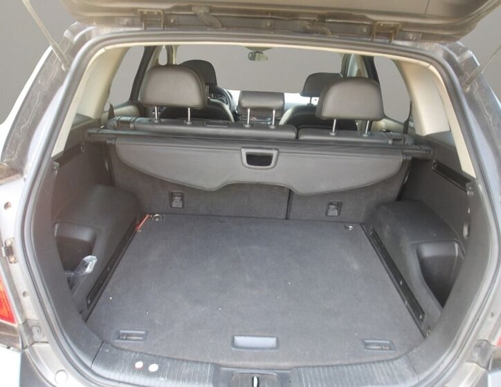 Opel Antara SUV / Terénní 2,0 l 110 kw