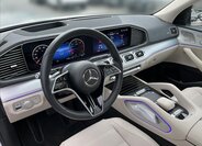 Mercedes-Benz GLE 9