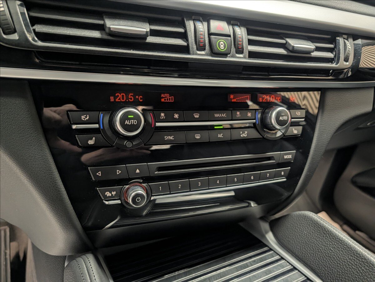 BMW X6 Sedan 3,0 l 190 kw