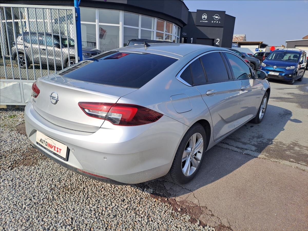Opel Insignia Liftback 2,0 l 125 kw
