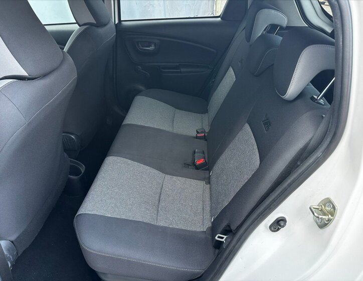 Toyota Yaris Kombi 1,5 l 54 kw