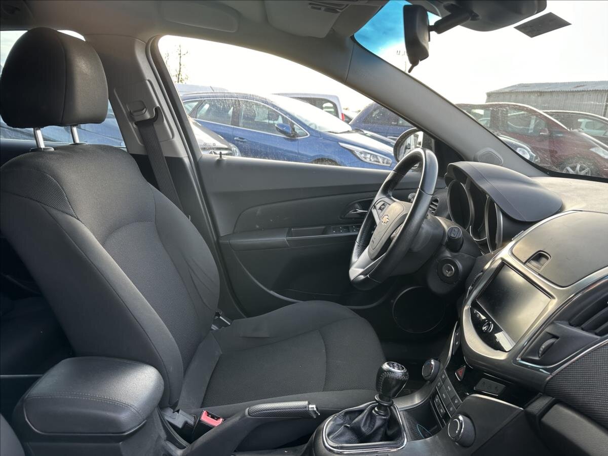 Chevrolet Cruze Kombi 1,7 l 96 kw