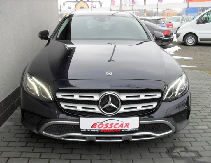 Mercedes-Benz Třídy E Kombi 3,0 l 190 kw