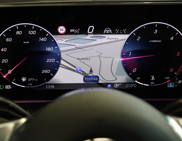 Mercedes-Benz Třídy V 17