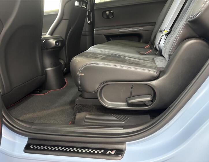 Hyundai IONIQ 30