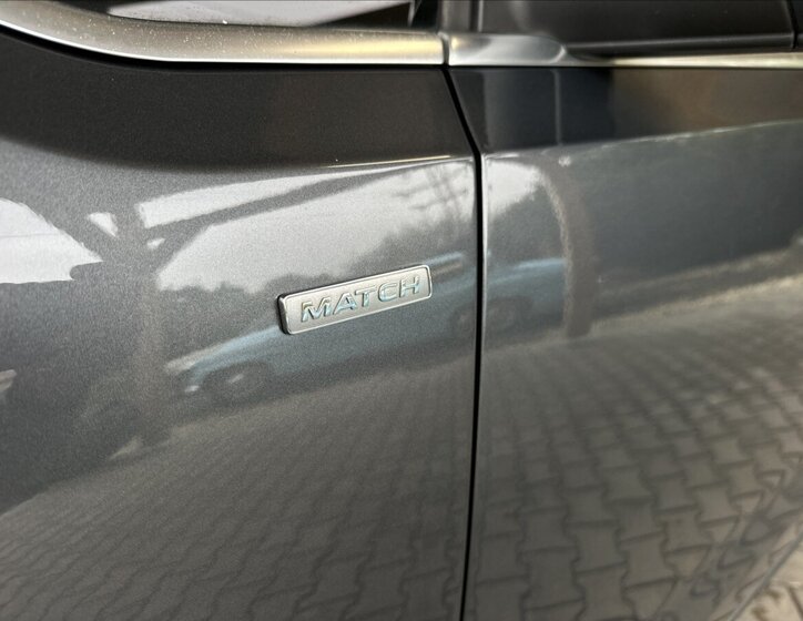 Volkswagen Sharan 16