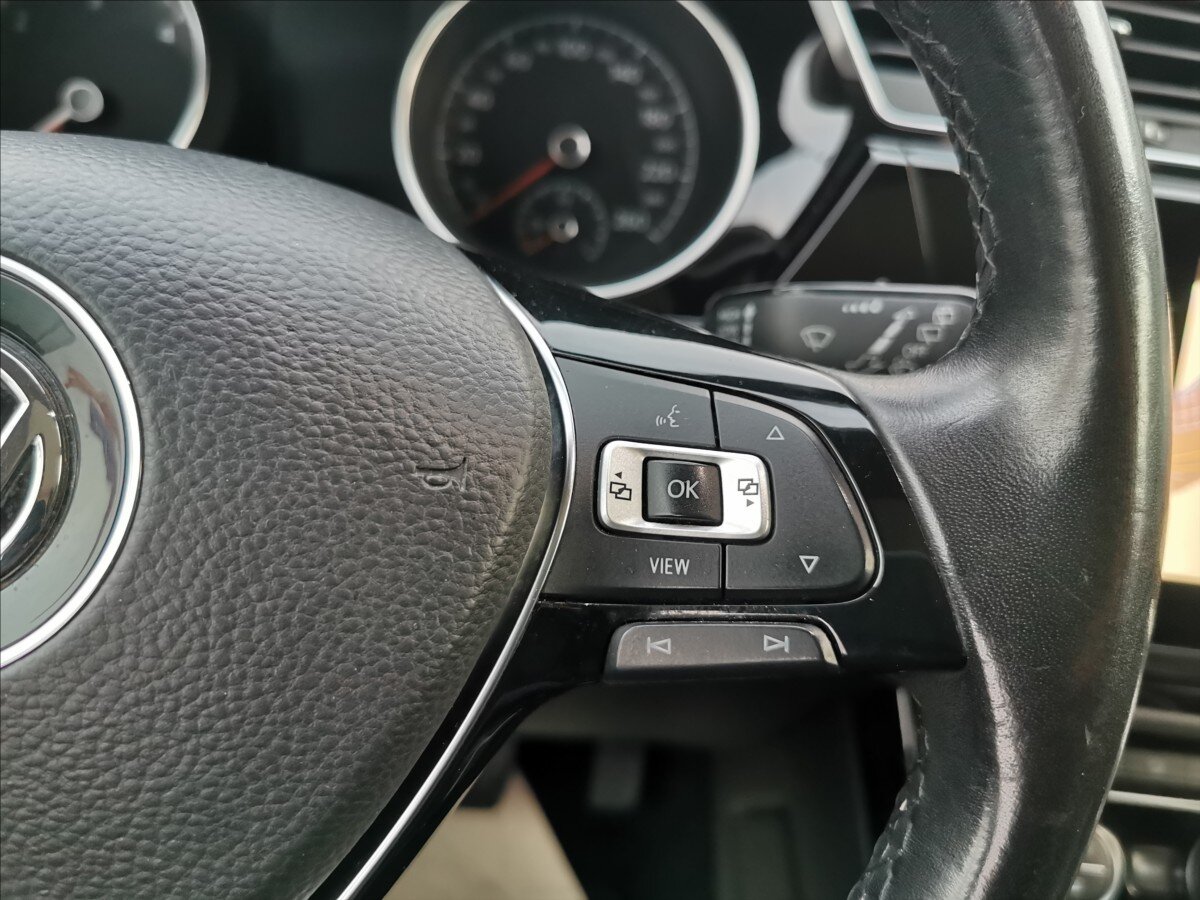 Volkswagen Touran MPV 1,6 l 85 kw