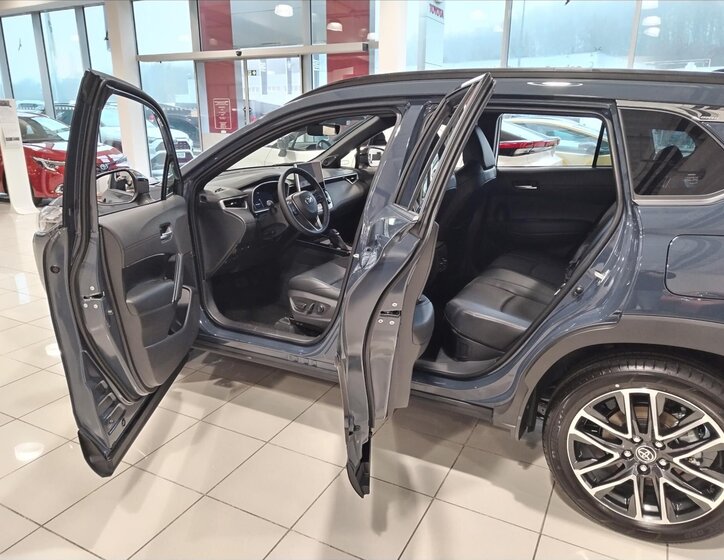 Toyota Corolla Cross SUV 0,0 131 kw