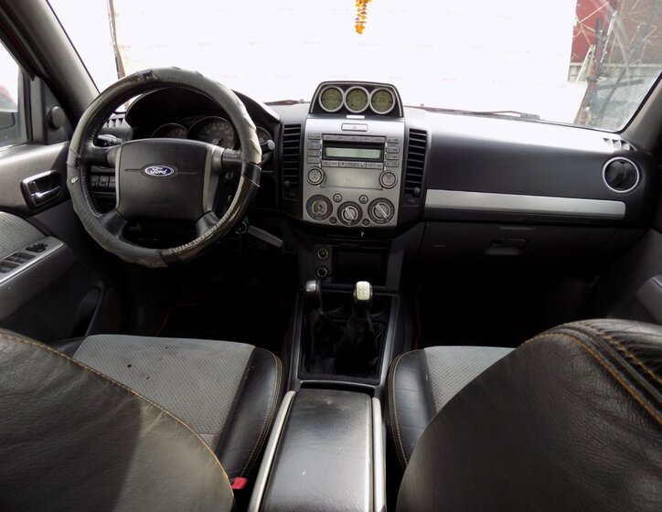 Ford Ranger Pick-up 3,0 l 115 kw